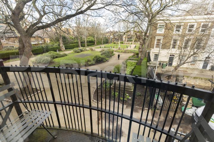 Super spacious two bed two bath apartment by Camden High St & Tube  Pratt Street, Camden